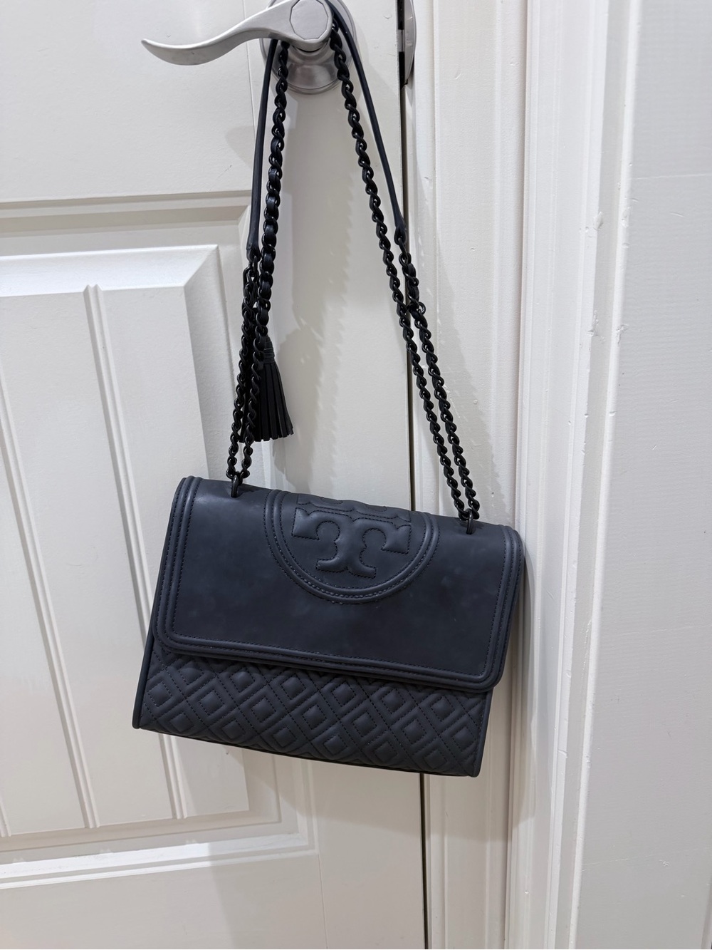 Tory Burch Fleming bag in matte black